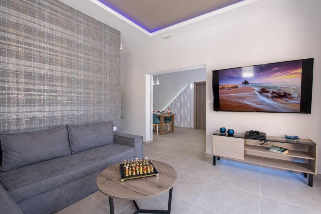 Luxury Villa Eva-Mari With Jacuzzi, 50M From The Beach Stalós Eksteriør bilde
